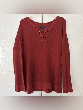 American Eagle Rose Red Knit Jegging-Fit Top